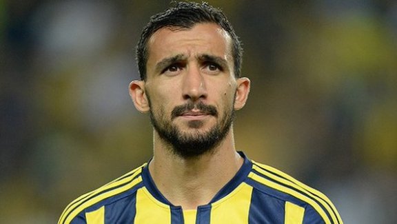Mehmet Topal İspanyol devine gidiyor