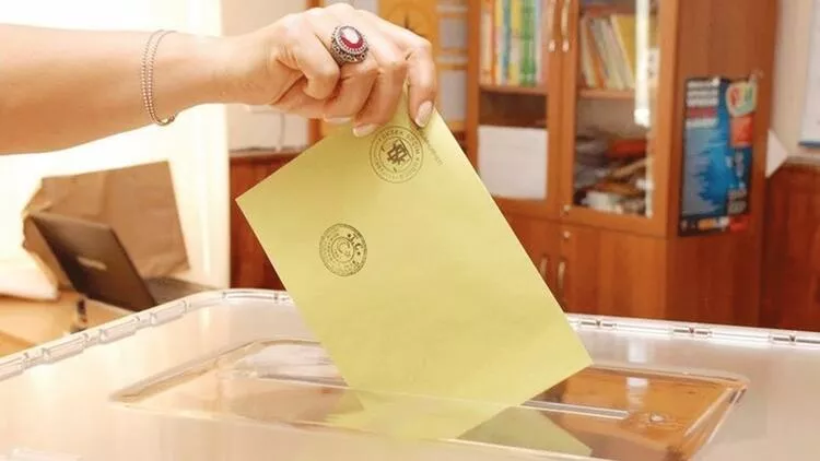 MetroPOLL'ün patronundan flaş yeni seçim yasası yorumu: ''AK Parti 1 taşla 3 kuş vuracak''