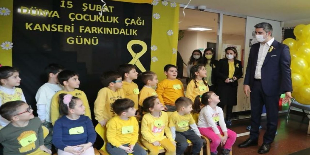 Kartal’da Sarı Balonlar, Kansere Dikkat Çekmek İçin Gökyüzüne Uçtu