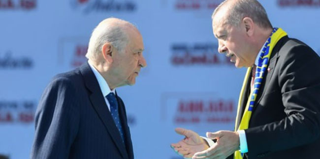 Son seçim anketindeki HDP ve MHP detayı! Yarış çok kızıştı