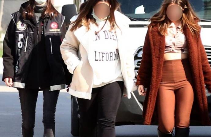 1 kilo 56 gram esrarla yakalandılar: “Suç olduğunu bilmiyorduk”