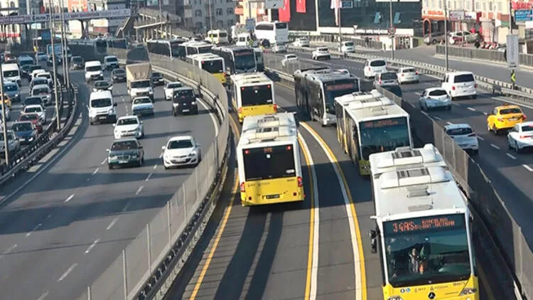 Kritik toplantı sona erdi: İstanbul'da toplu taşımaya yüzde 50 zam teklifi oy çokluğuyla reddedildi