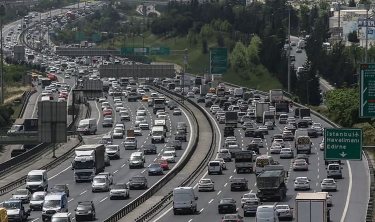 Trafiğe kaydı yapılan taşıt sayısı düşüş gösterdi