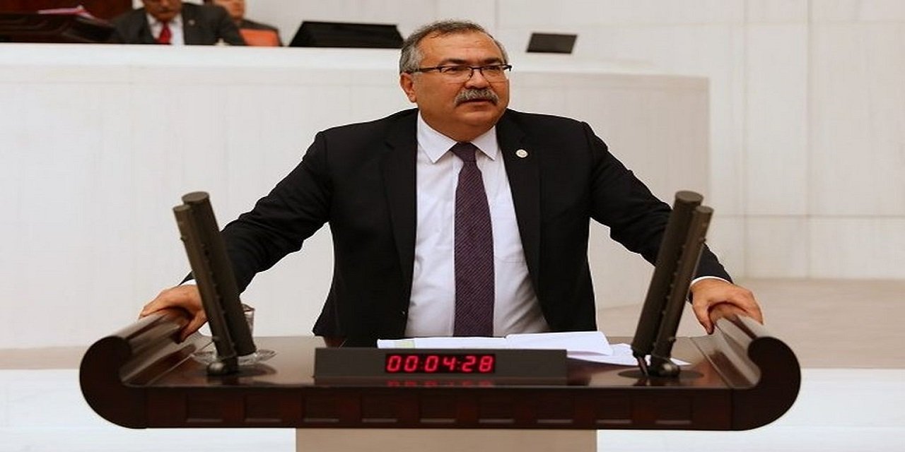 CHP'li Süleyman Bülbül: Birinci sınıfa ayrılan hakimlerin kaçı AKP üyesi?