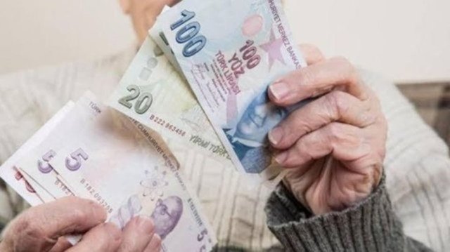 Emekliye bayram ikramiyesinde yeni gelişme! Tarih belli oldu
