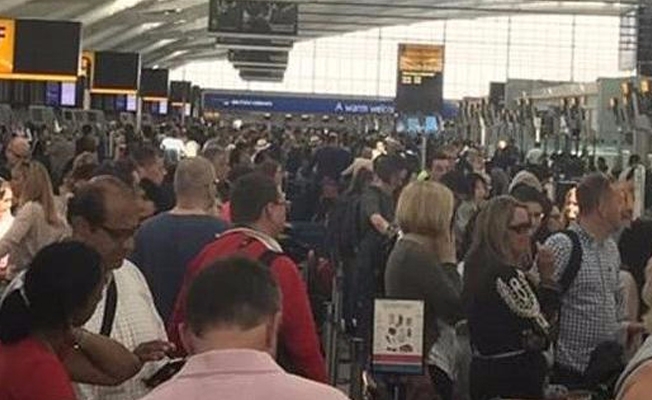Londra'da Heathrow Havalimanı siber saldırıya uğradı!