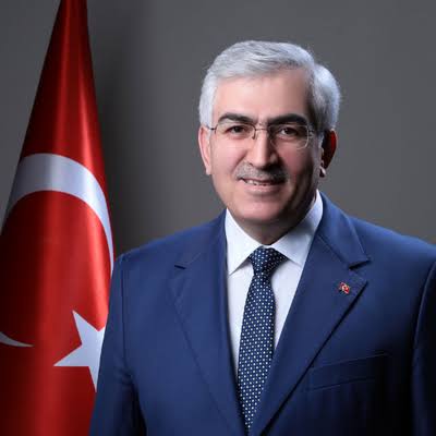20 yıl geriye götürdüklerini itiraf etti. AKP'li belediye başkanı ve milletvekili kameralar karşısına geçti