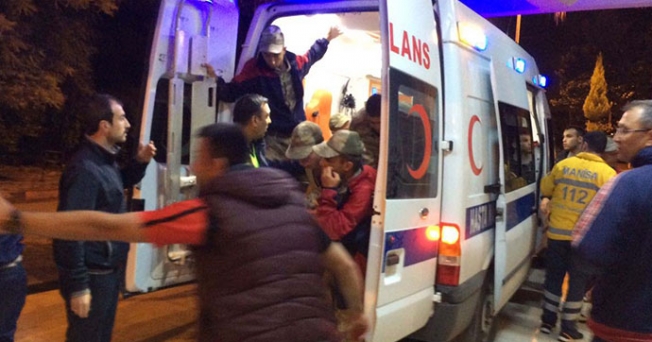 Çok sayıda asker hastaneye kaldırıldı