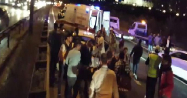 TEM’de trafiği kilitleyen kaza: 2 yaralı