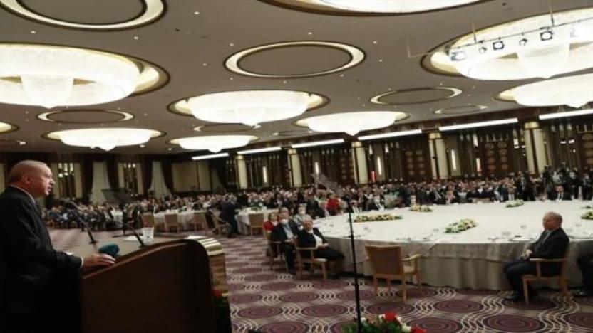 AKP'lilerin, Saray'daki kuzu incikli toplantısının parasını kim ödedi?