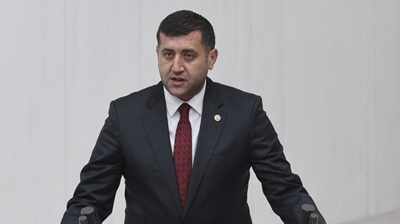 Kulisleri sallayan haber: MHP'li Baki Ersoy, partiyi ikiye böldü
