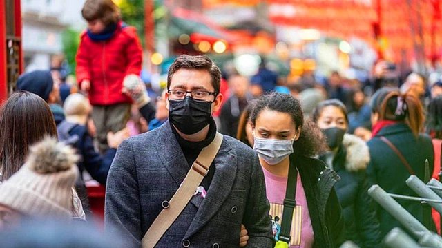 Maske zorunluluğu kalkıyor! Bayramdan sonra...