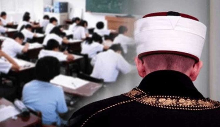 Laikliğe bir darbe daha! Erdoğan’ın imzasıyla Diyanet’in yetkileri devredildi