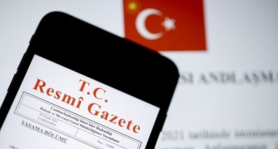 Resmi Gazete'de yayımlandı: Gece yarısı atama ve görevden almalar!