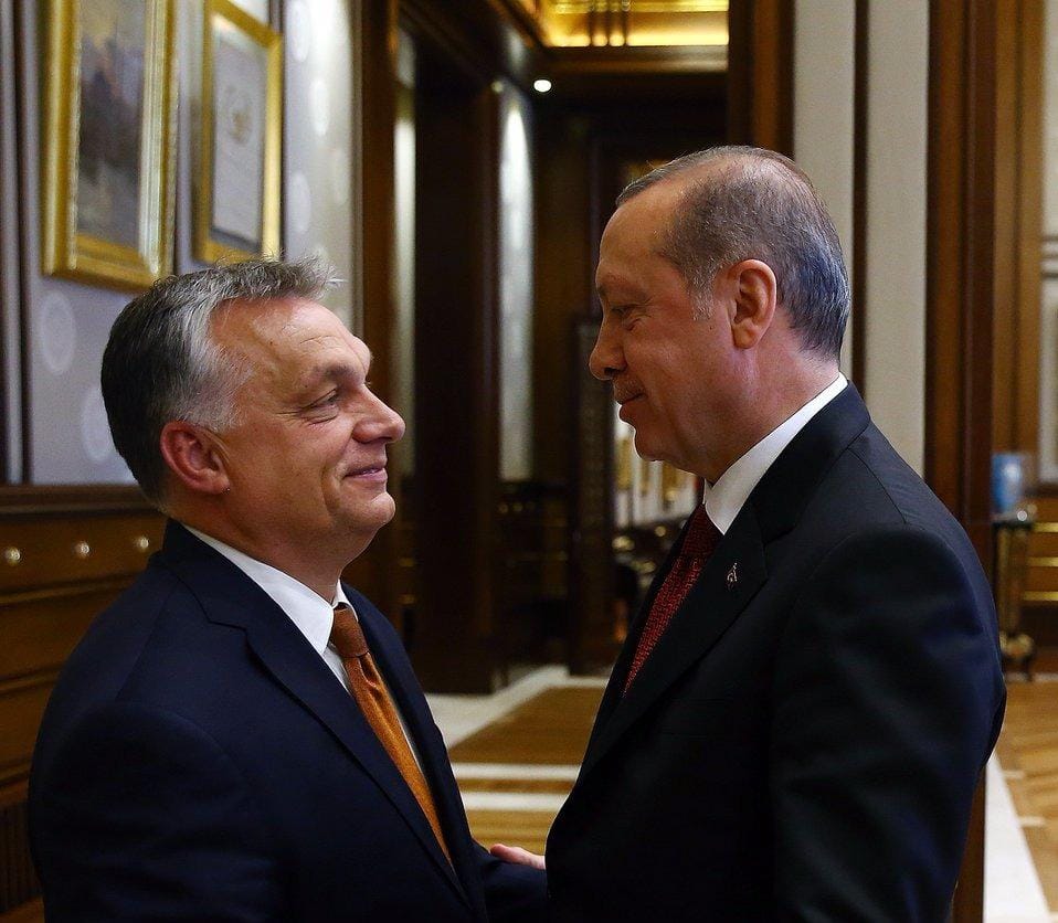 Yandaş medyanın yeni hikayesi Macar seçimleri: Peki bize benziyor mu?