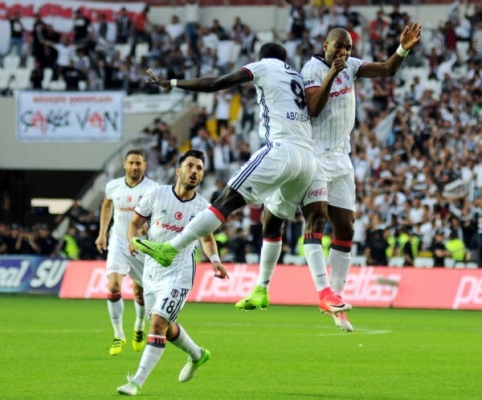 Avrupa basını Beşiktaş'ın şampiyonluğunu böyle gördü