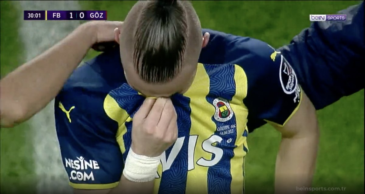 Pelkas maçta gözyaşlarına boğuldu