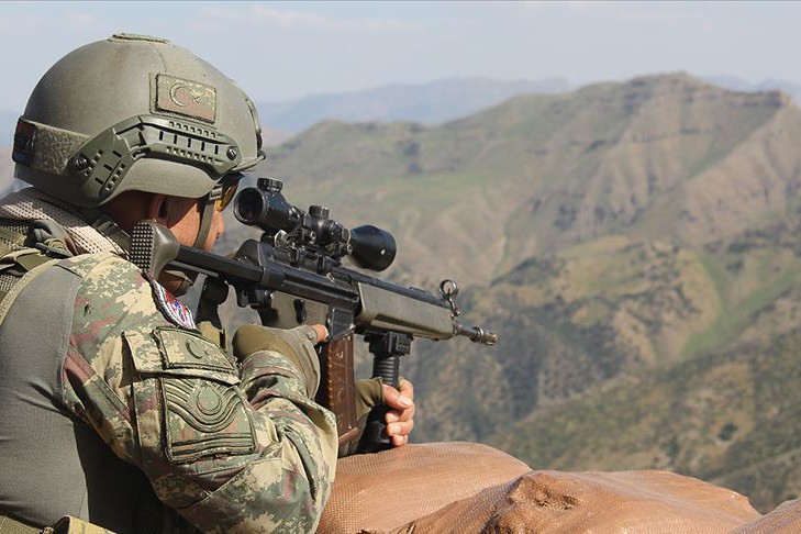TSK'dan Kuzey Irak’a Pençe-Kilit operasyonu