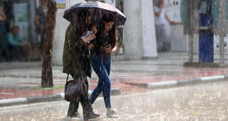 Meteoroloji'den bu bölgeler için sağanak yağış uyarısı