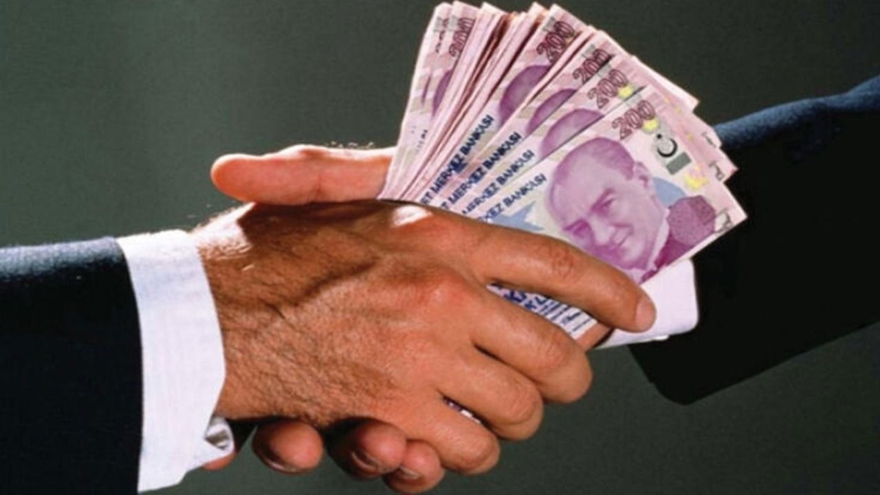 AKP ve MHP seçmeni yolsuzluk arttı diyor: Ama sorumlu hükümet değilmiş