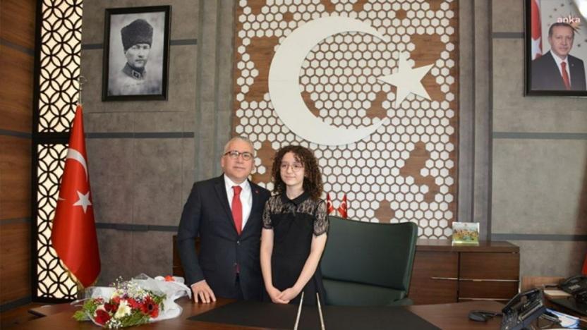 Vali koltuğuna oturan öğrenci: Bazı çocuklar, ihtiyaç duydukları gıdalara ulaşamıyor