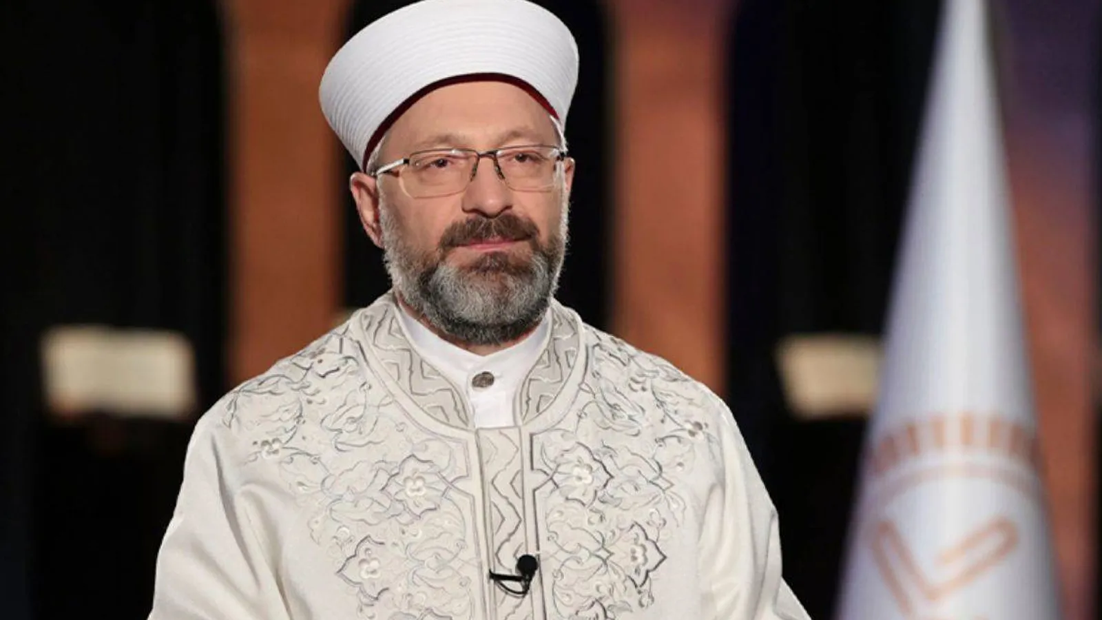 Ali Erbaş: Bize bakıp Müslümanlıktan soğuma olursa bunun vebalini taşıyamayız