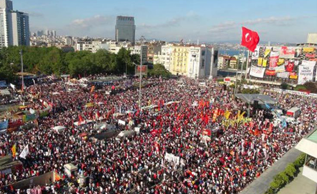 CHP'li Ağbaba: Gezi; KHK'larla ihraç edilen yüz binlerin, ekmeğini isteyip bedenini açlığa yatıranların sesidir