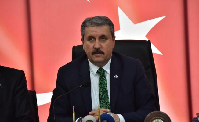 Destici: Yargıya olan güven yüzde 30'un altına düştü