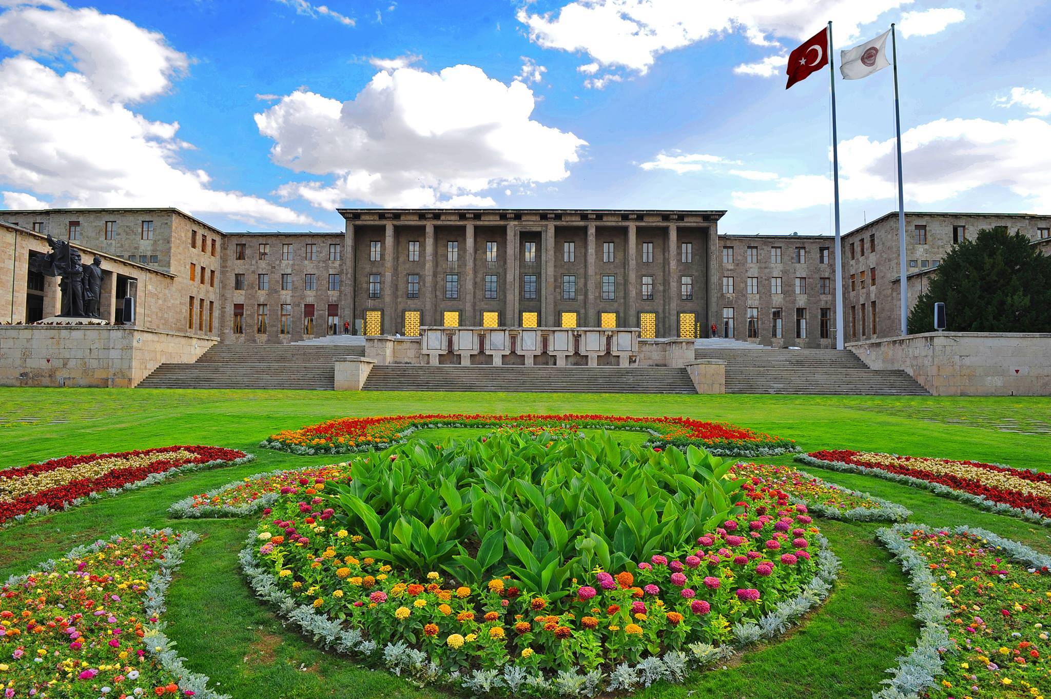 Dokunulmazlıkları kaldırılıyor mu? Aralarında CHP’li milletvekilleri de var!