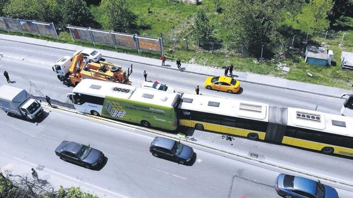 Sürücüsüz metrobüs kazası! Beylikdüzü'ndeki kazanın ayrıntıları ortaya çıktı