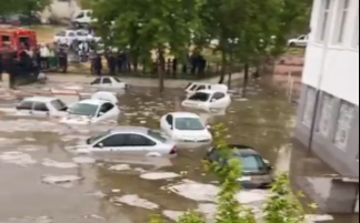 Adıyaman’da şiddetli yağış hayatı felç etti