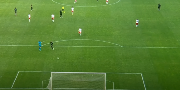 Kocaelispor-Altınordu maçında akıllara ziyan gol