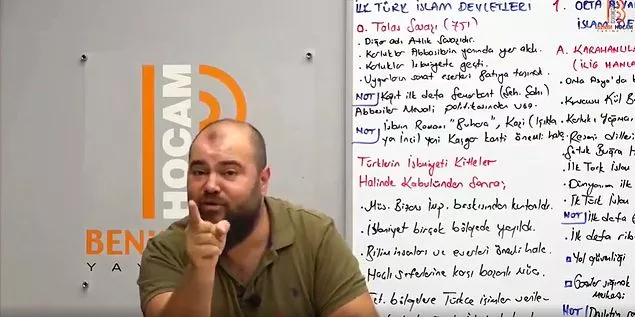 Tarih öğretmeni, Gaznelilerin nasıl yıkıldığını anlattı: 'Ben şimdi size hangi ülkeyi anlattım?'