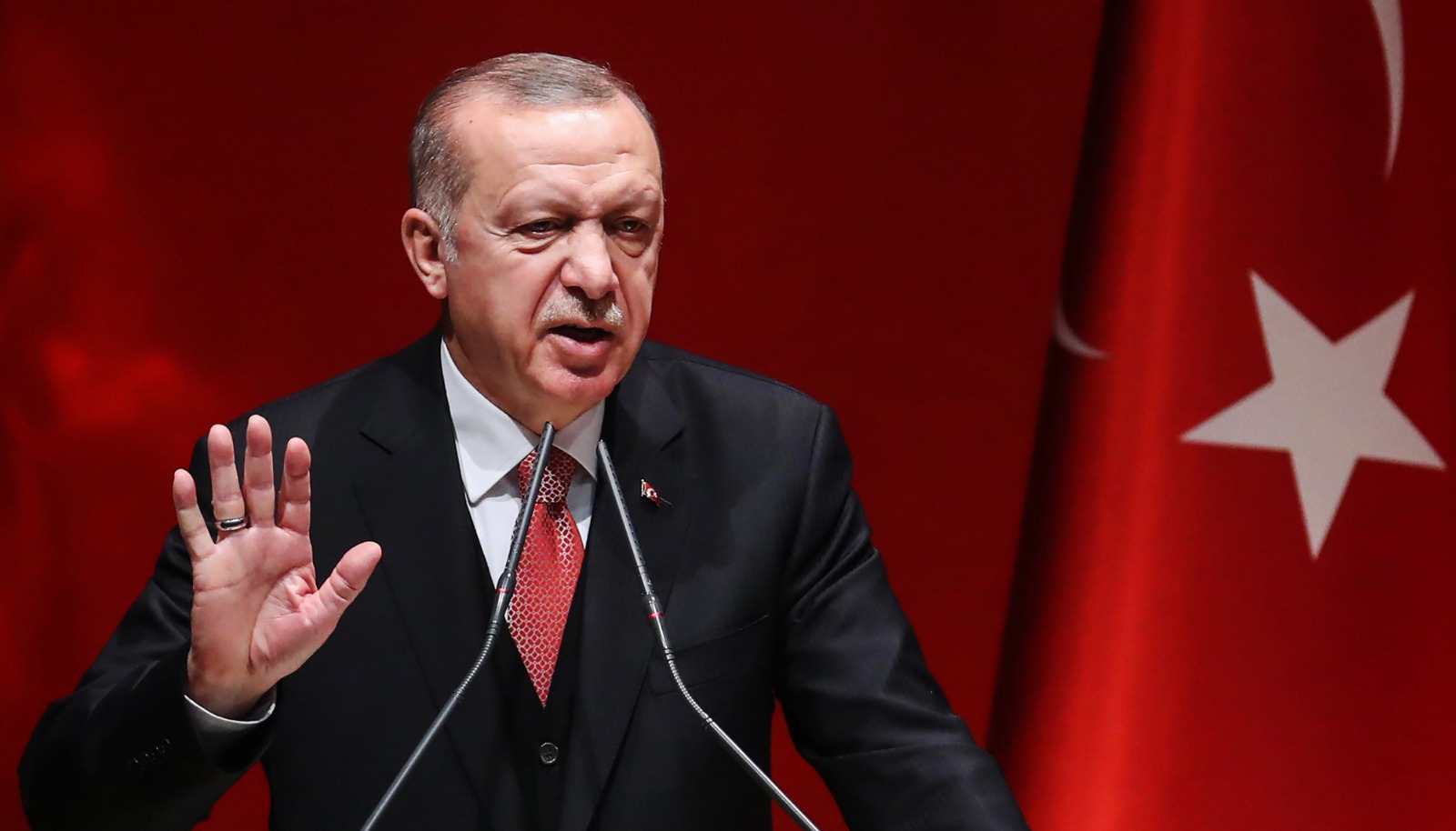 Erdoğan: "Ben göndermeyiz dedikçe Suriyeli, Iraklı, Afgan huzur buluyor"