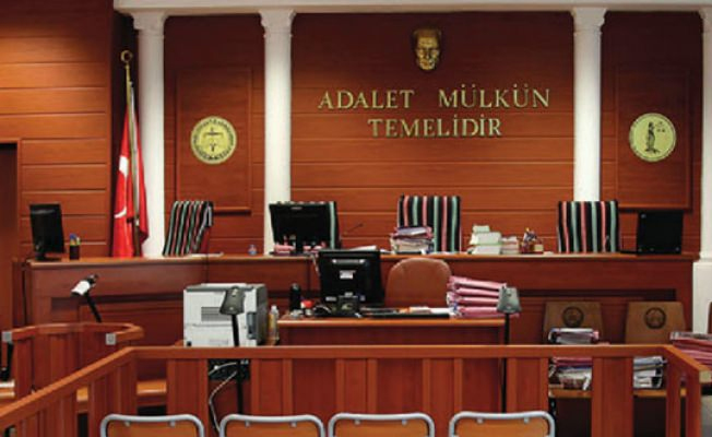 Eşine keserle saldıran sanıktan hâkime: Salondaki dinleyiciler HDP'li