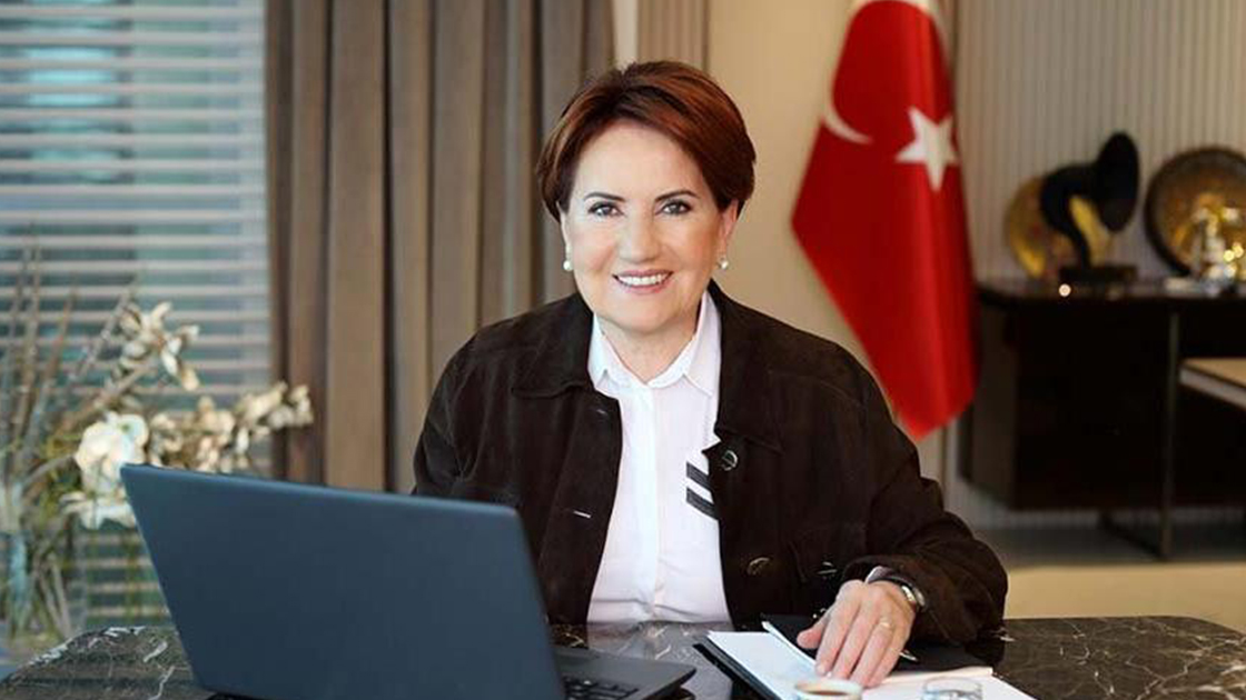Akşener, sosyal medyası ile kendi ilgileniyor! 'Hakaret edenleri anında engelliyor'