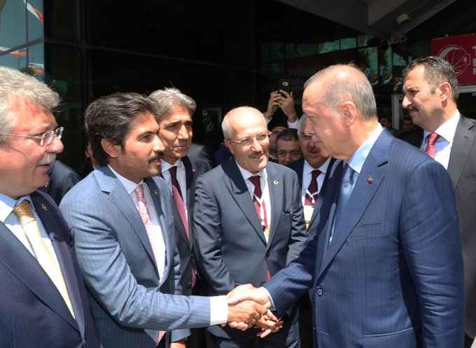 AK Parti'de BAE krizi! Açıklamaları nedeniyle Cahit Özkan'ın istifası mı istendi?