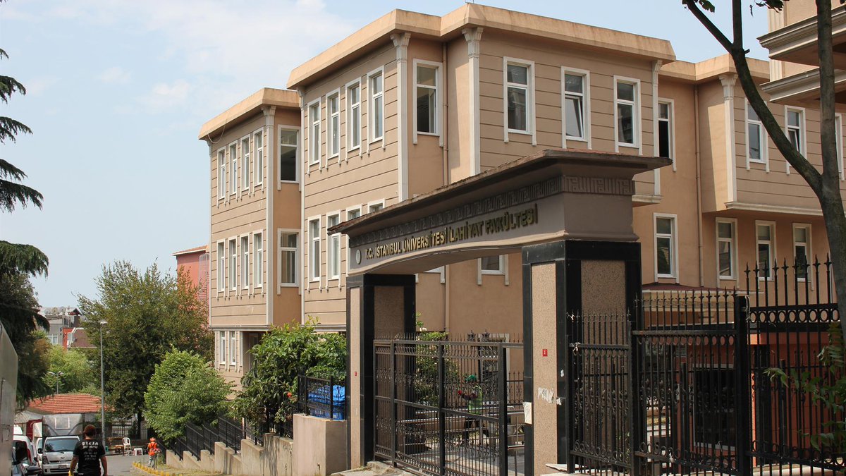 İlahiyat fakültesinden 'sahte profesör' açıklaması