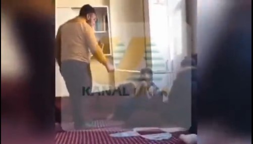 Küçük çocuğa dayak atılan Kuran kursu kaçak çıktı! Şanlıurfa Müftülüğü'nün haberi yokmuş...