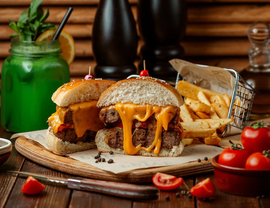 Tadı damağınızda kalacak... İşte hamburgerdeki lezzetin sırrı!