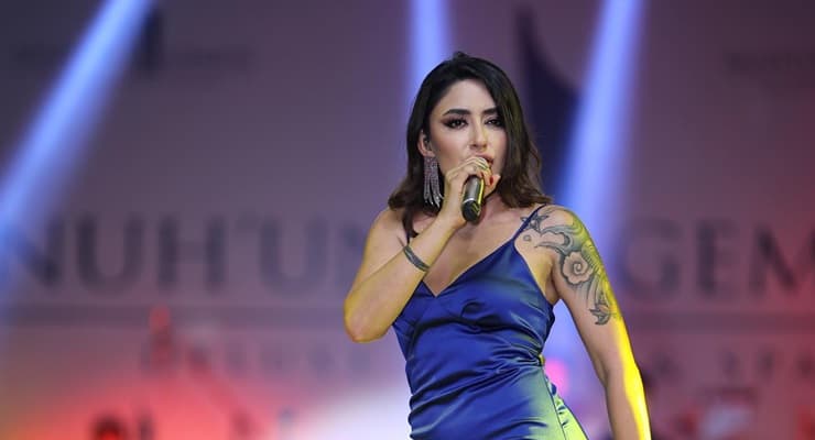 Melek Mosso: Birkaç kendini bilmeze kalmadı benim ahlakım