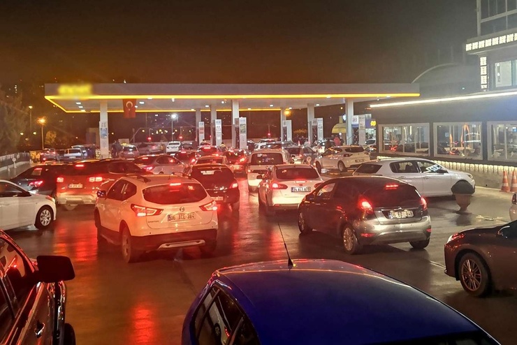 Araç sahipleri kötü haber! Benzin ve motorine yine zam geliyor