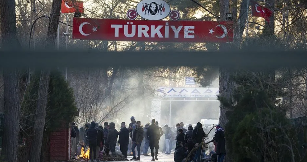 Sığınmacı krizi büyümeye devam ediyor! Fuhuş ve adam öldürme suçlarına kaldırma vaadi...