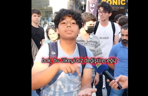 15 yaşındaki genç böyle isyan etti: Gitmeyin... Bu ülkeyi biz değiştireceğiz...