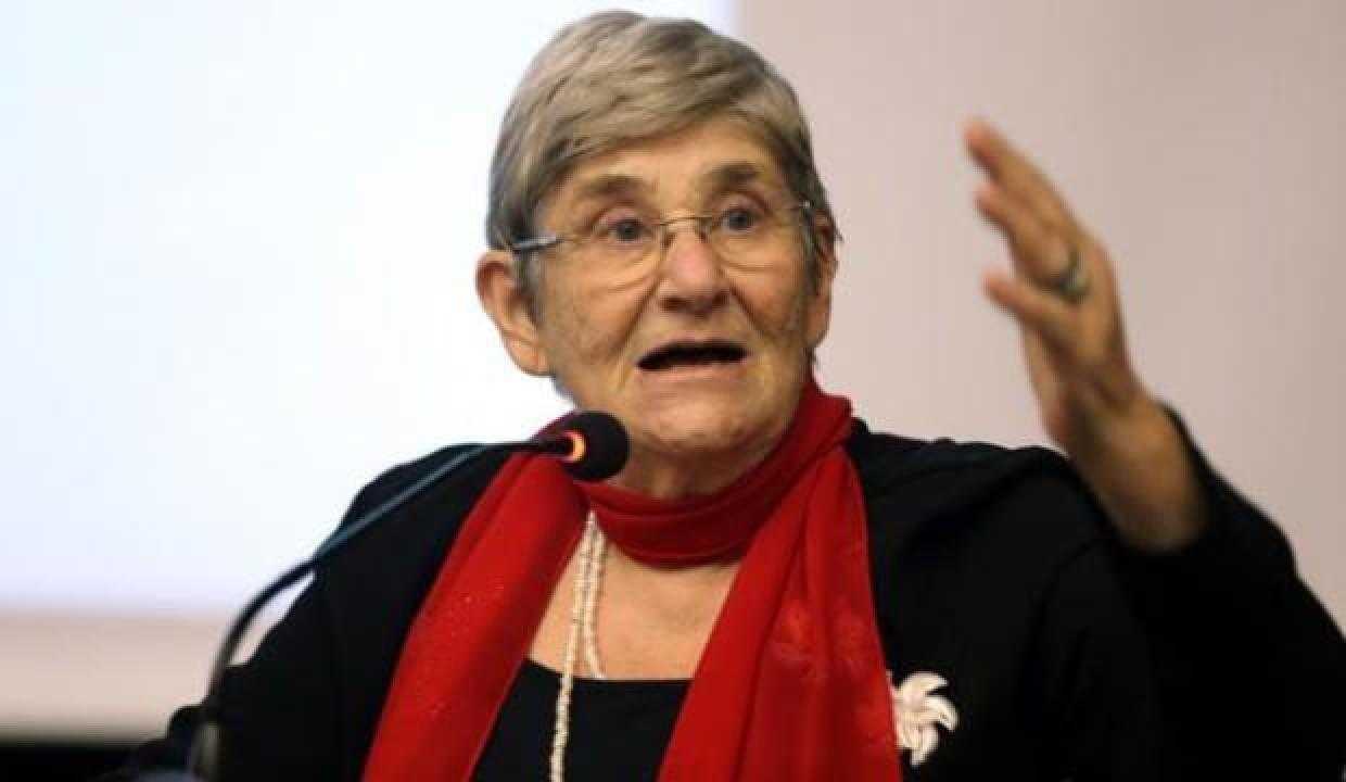Canan Karatay'dan kısırlık açıklaması: "Gençlerimizin hepsi hasta"