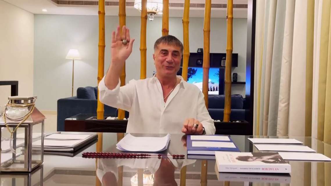 Sedat Peker'e yeni yasak geldi! BAE, 'Deli Çavuş' hesabından paylaşımı yasakladı