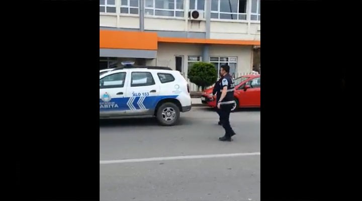 Ordu'da zabıtalar, Kılıçdaroğlu'nun afişlerini yırttı!