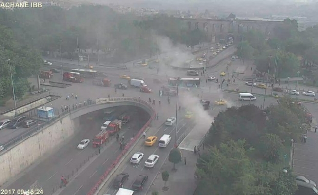 İstanbul'da Bisikletçiler Çarşı'nda yangın!