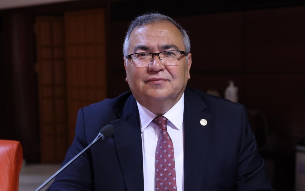 CHP’li Bülbül’den Distopya Göndermesi