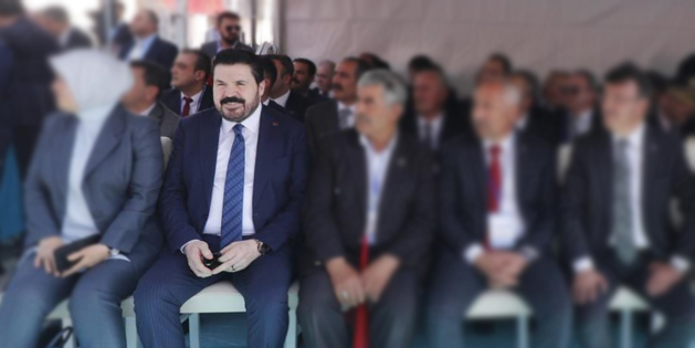 Her etnik kimliğin ayrı bir partisi mi var? Savcı Sayan: Kürtlerin yegane partisi AK Parti